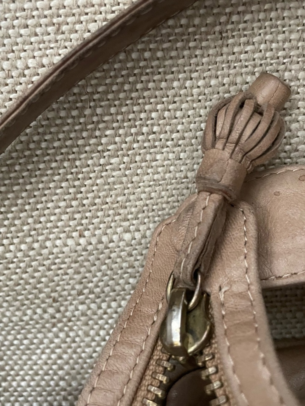 Bottega Veneta Intrecciato Leather Shoulder Bag in Taupe - Picture 8 of 16